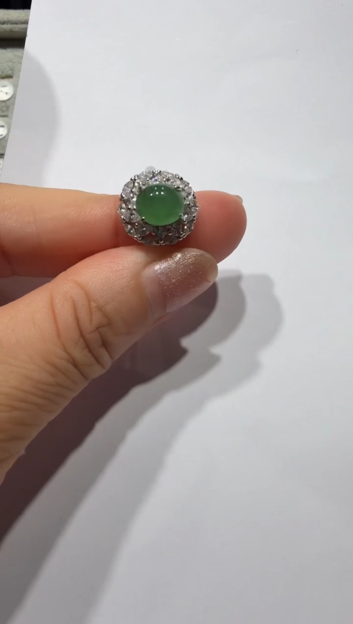 银S925镶嵌戒指翡翠925银镶缅甸A货翡翠戒指