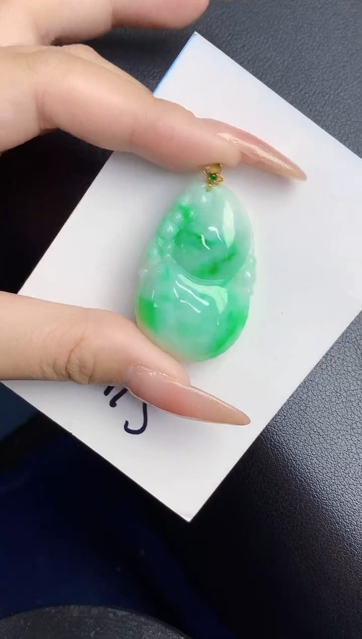 【闪购商品】翡翠颈饰18K金镶嵌000000000