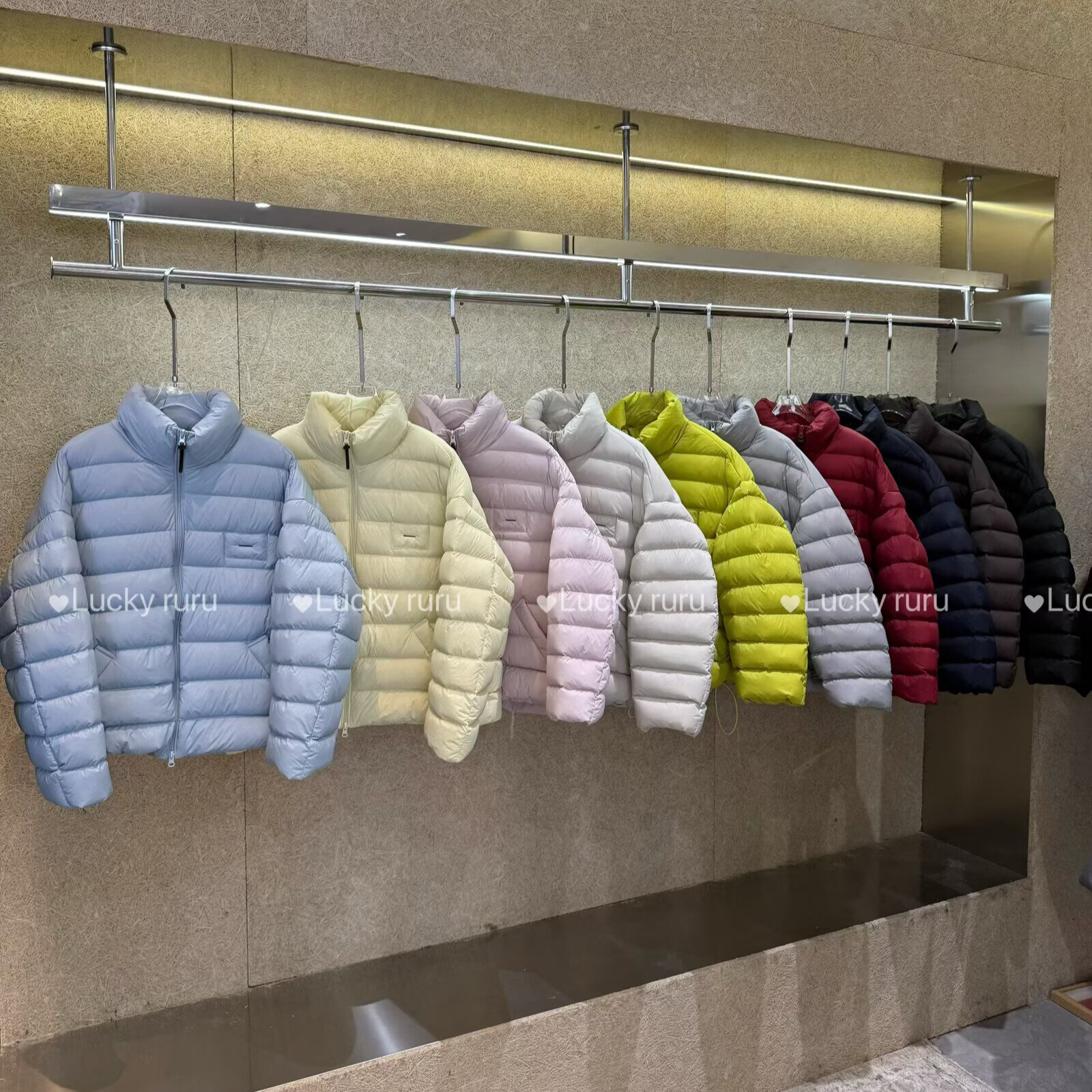 小排骨立领短款羽绒服女2025冬新款糖果色简约纯色外套