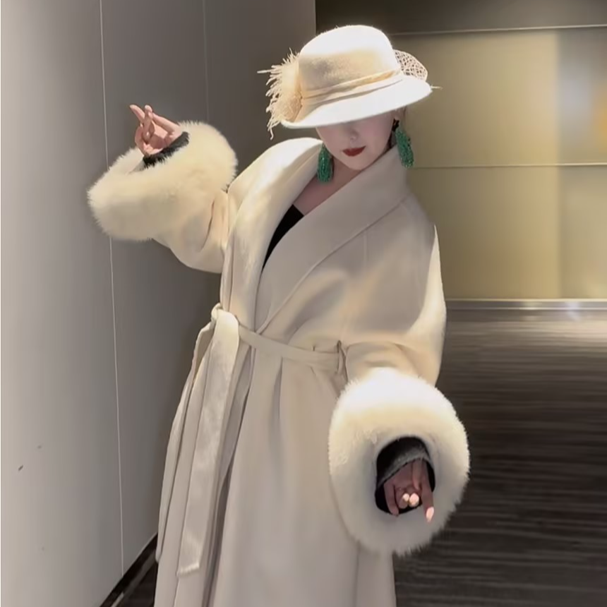 LHMknk1画报夫人原创高级白色手工羊毛大衣超长大版型外套经典