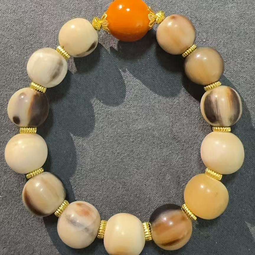   福玺甄选白珠手串8100