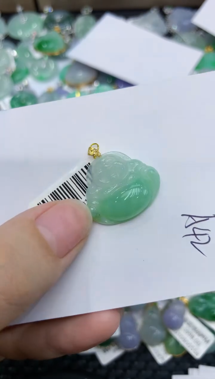 【闪购商品】翡翠颈饰18K金镶嵌111111111111