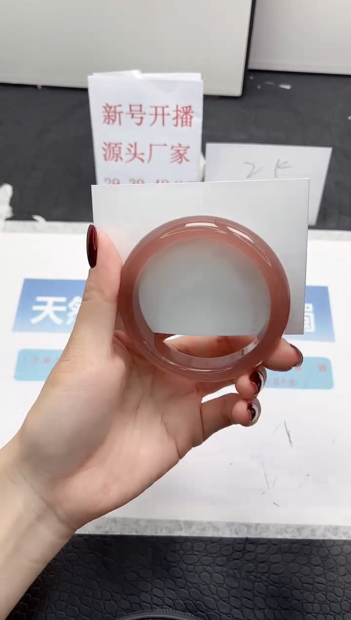 【闪购商品】石英质玉手镯未镶嵌Q155-58
