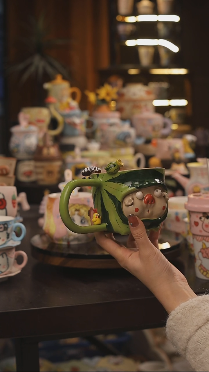 景德镇釉下彩绘设计师款式陶瓷