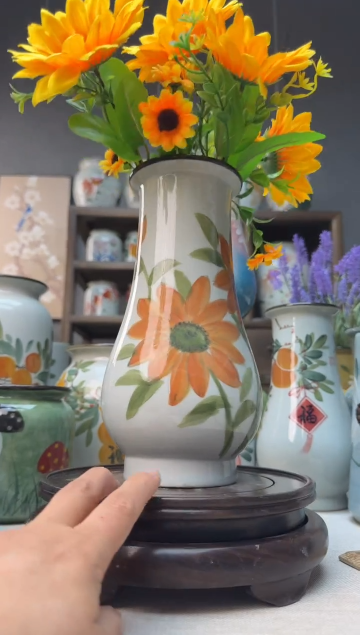 【闪购商品】瓶景德镇手绘陶瓷花瓶底部无孔高23口8左右