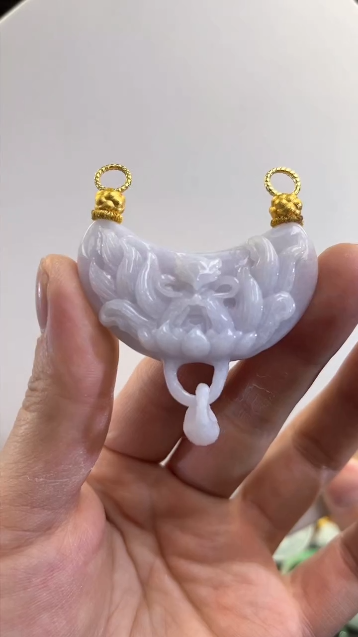 【闪购商品】翡翠吊坠(赠链)未镶嵌翡翠