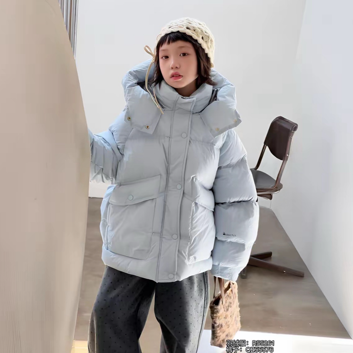 2025冬『邂逅暖冬』女童洋气90绒三防韩版时尚百搭连帽羽绒服55261