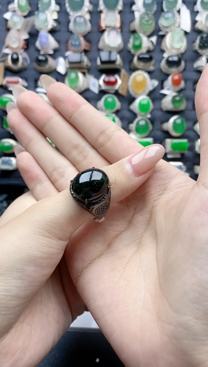 【闪购商品】翡翠戒指银S925镶嵌天然A货翡翠戒指