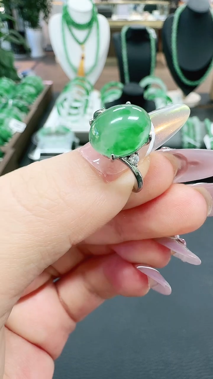 未镶嵌1石英质玉（非洲翠）/1232