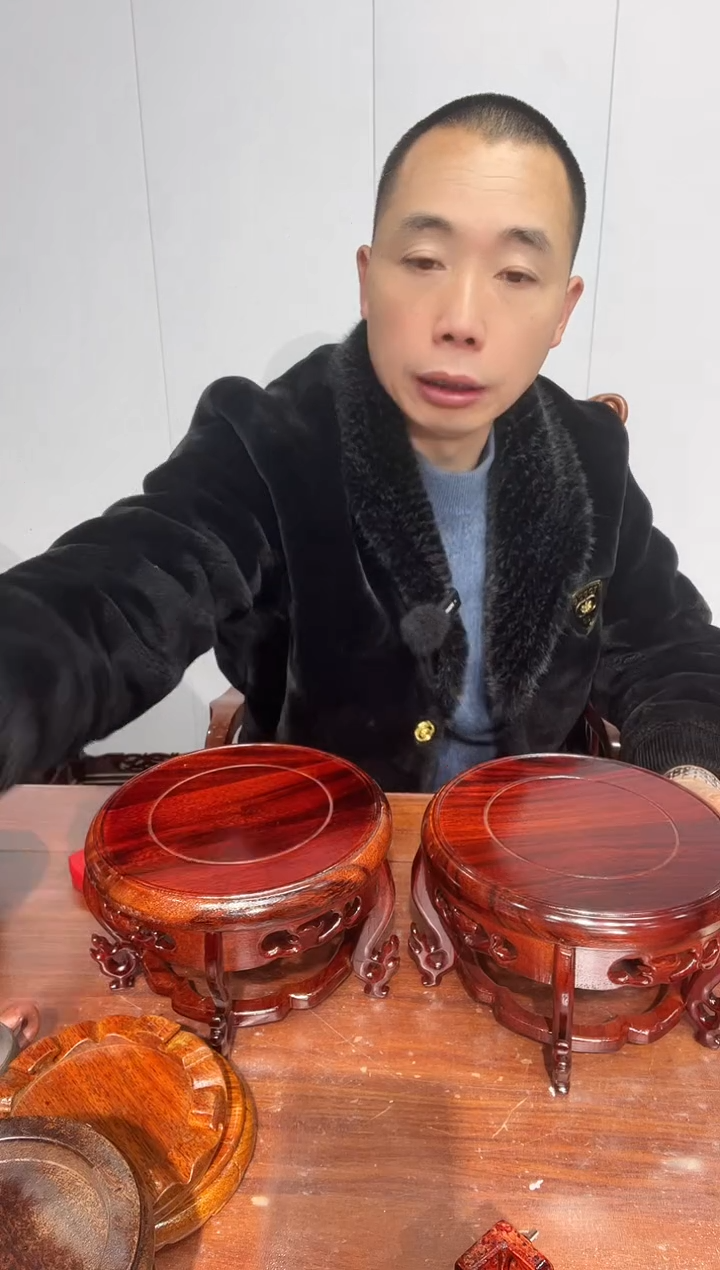 木非花龙头几17*19*11.5两个