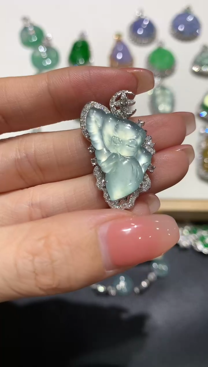 【闪购商品】翡翠吊坠(不含链)18K金镶嵌团购4