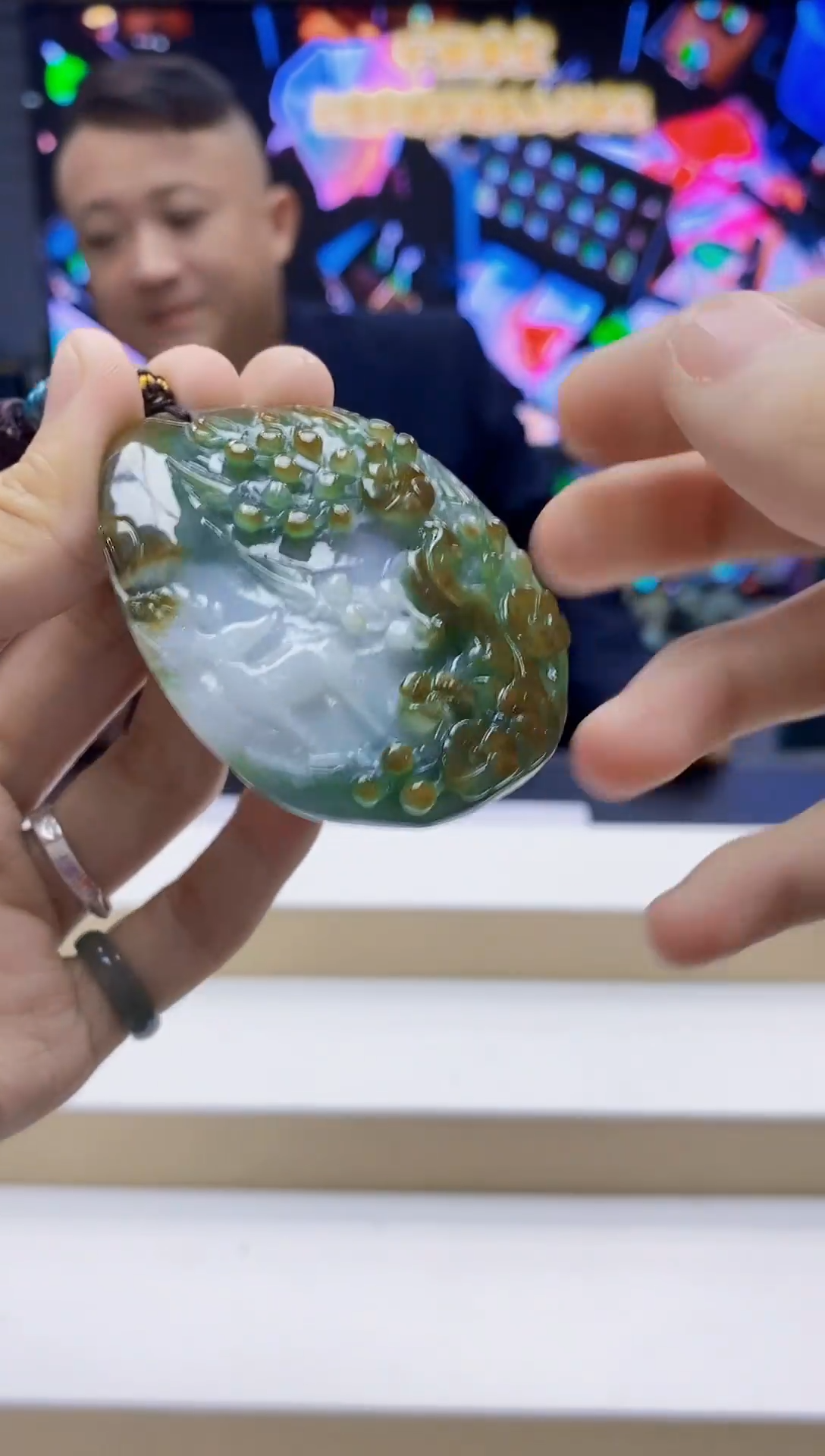 未镶嵌定制翡翠-毛货挂件19