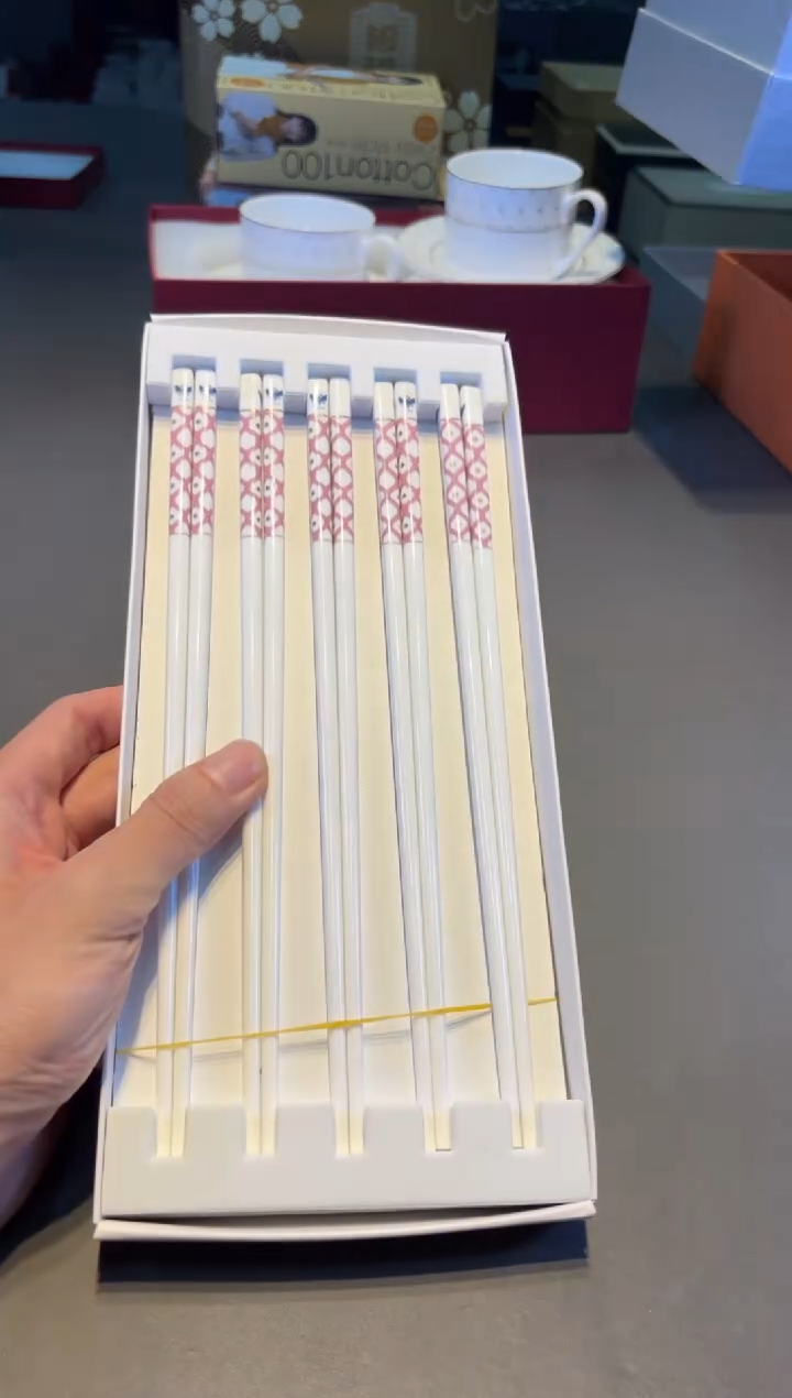 小新全球仓小新全球仓小新全球仓