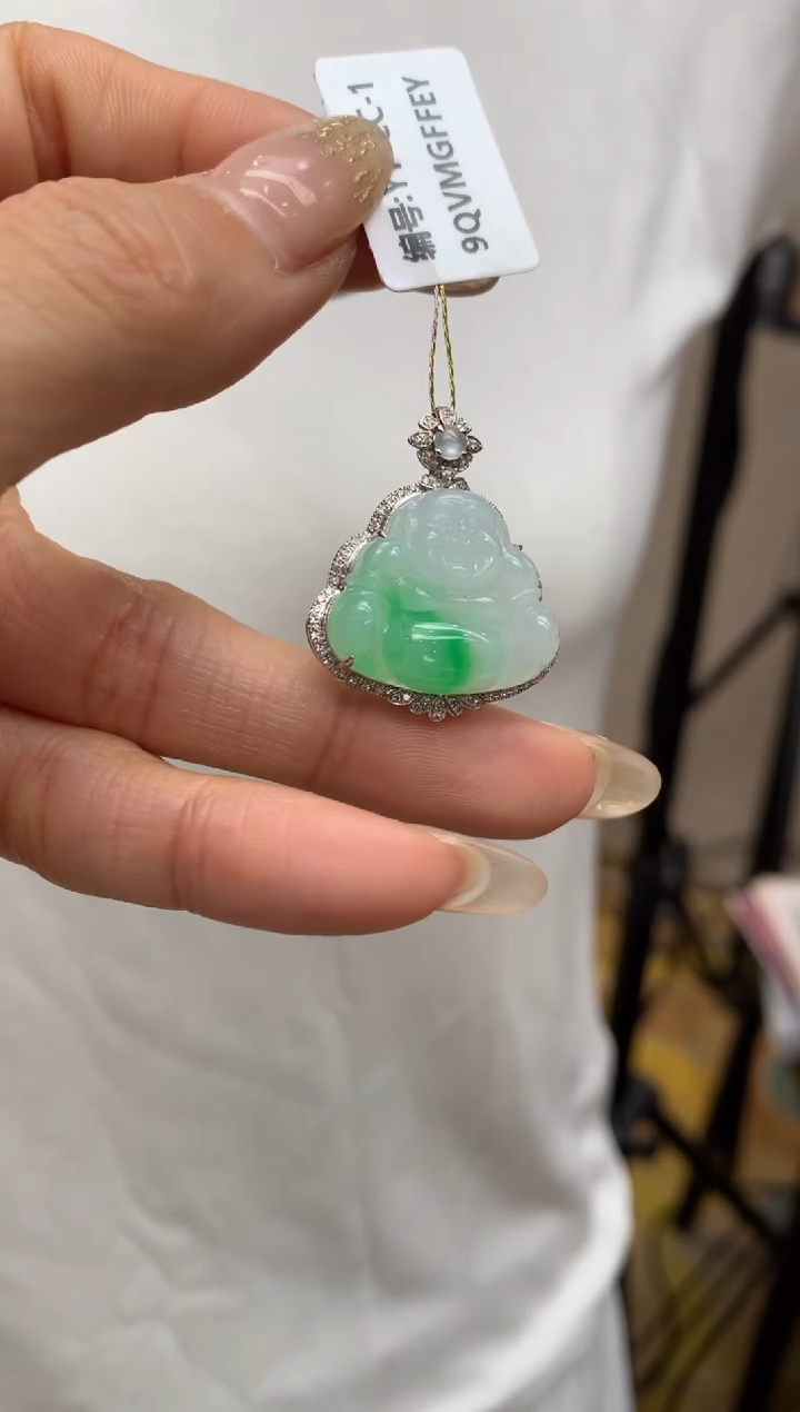 【闪购商品】翡翠颈饰18K金镶嵌佛公