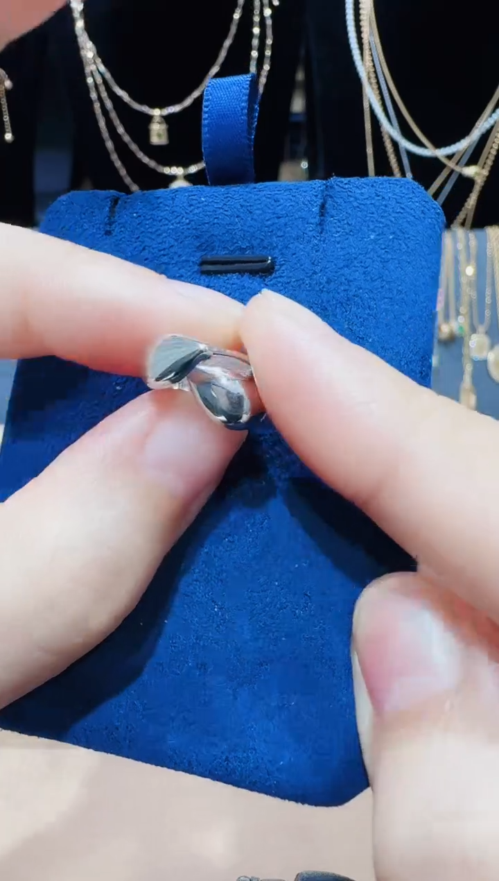 【闪购商品】18K金耳饰水滴耳扣双面