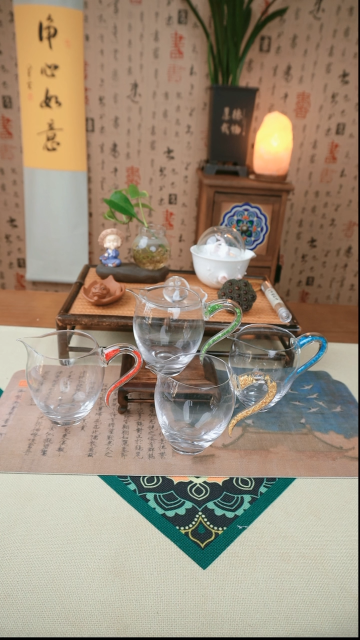 【闪购商品】金箔流沙公杯拍一发二