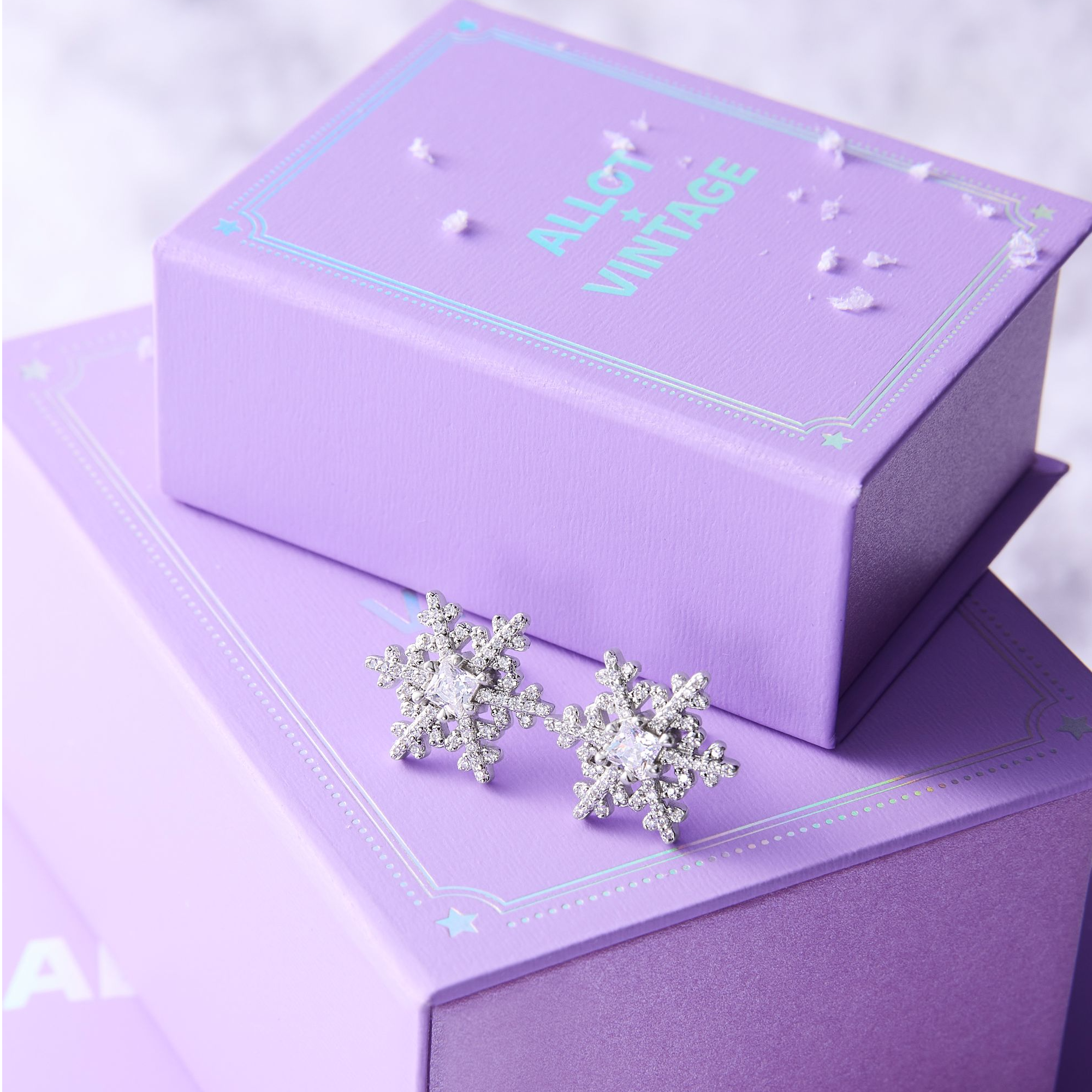 925银合成锆石耳饰 ALLOT圣诞隐藏bling冬日雪花小号超闪璀璨耳环