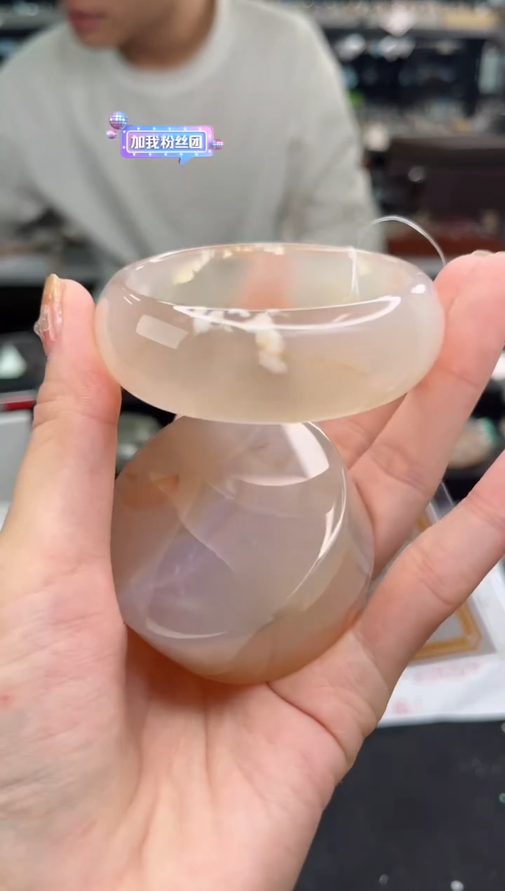 【闪购商品】石英质玉手镯未镶嵌53圈口（赠品镯心）1540447