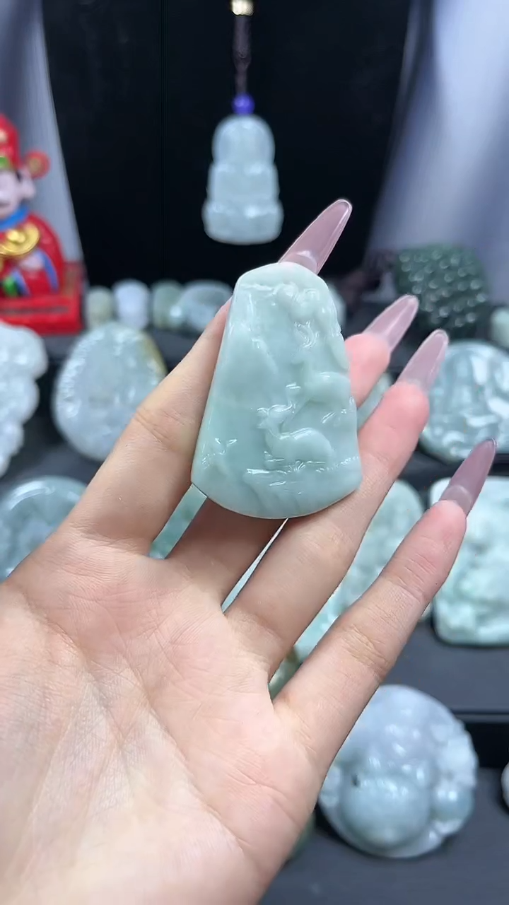 【闪购商品】翡翠颈饰未镶嵌小鹿