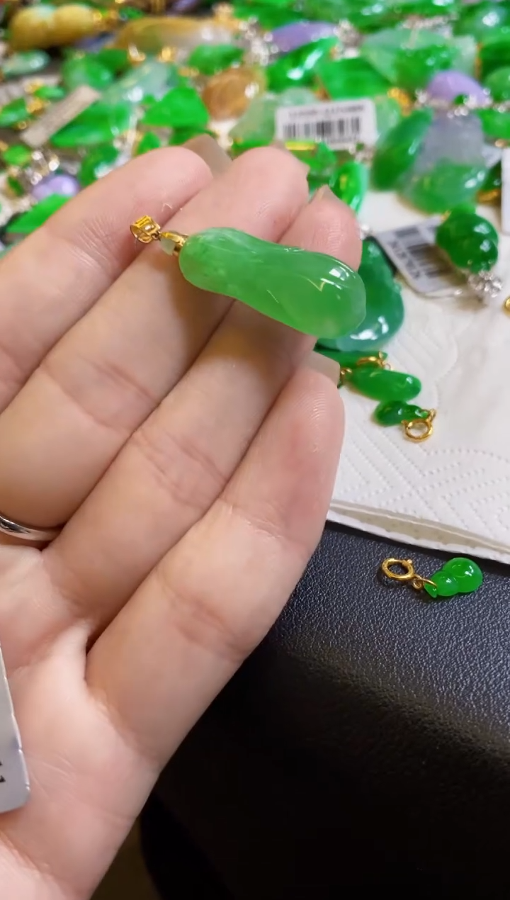 【闪购商品】定制翡翠18K金镶嵌白菜