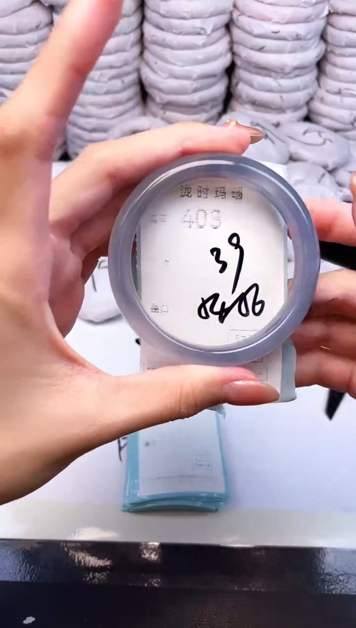 手镯玛瑙/玉髓未镶嵌403