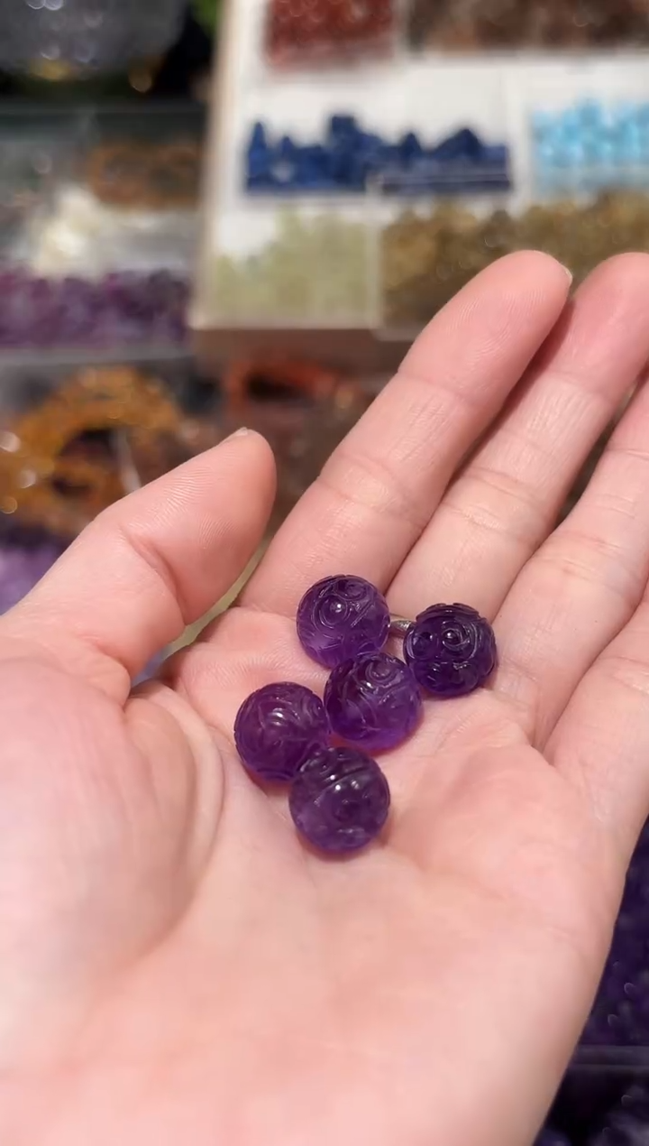 【闪购商品】水晶手串未镶嵌深紫色回纹珠一颗约卡11