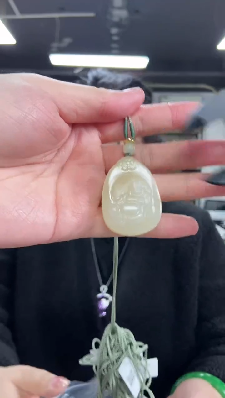 【闪购商品】和田玉吊坠未镶嵌多样性发其一颜色微差