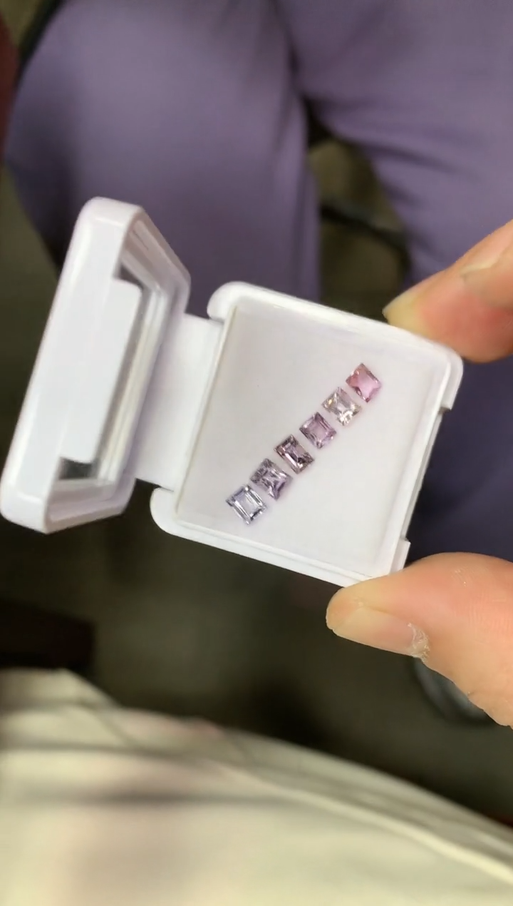 【闪购商品】尖晶石裸石未镶嵌一组6粒 52