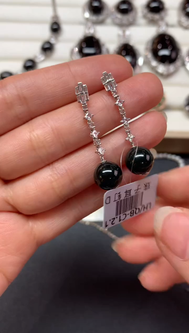 【闪购商品】翡翠耳饰18K金镶嵌S70|6800