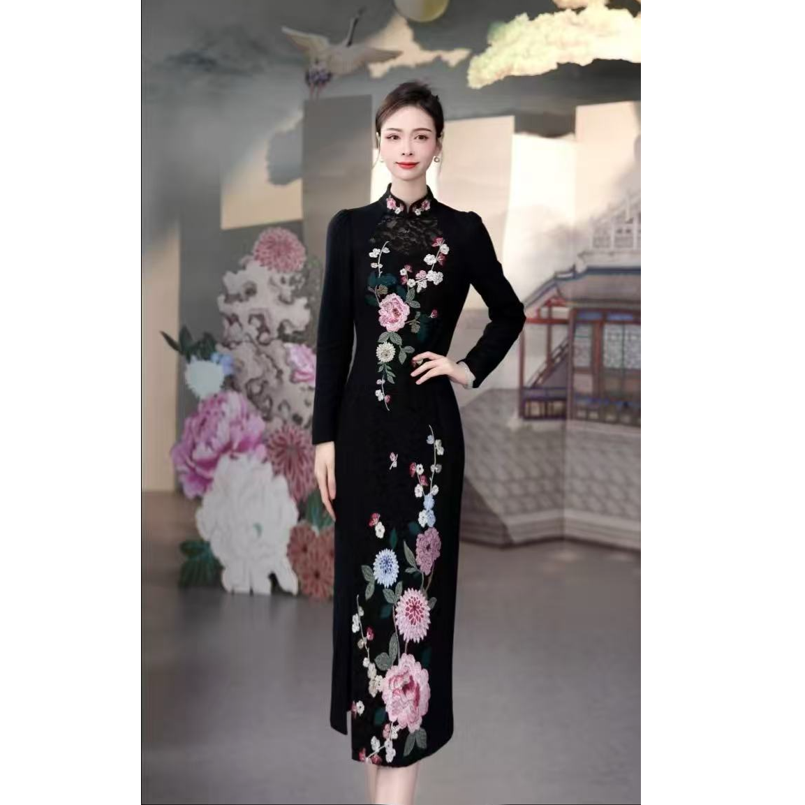 SUSSI/古色黑色立领新中式刺绣连衣裙旗袍裙