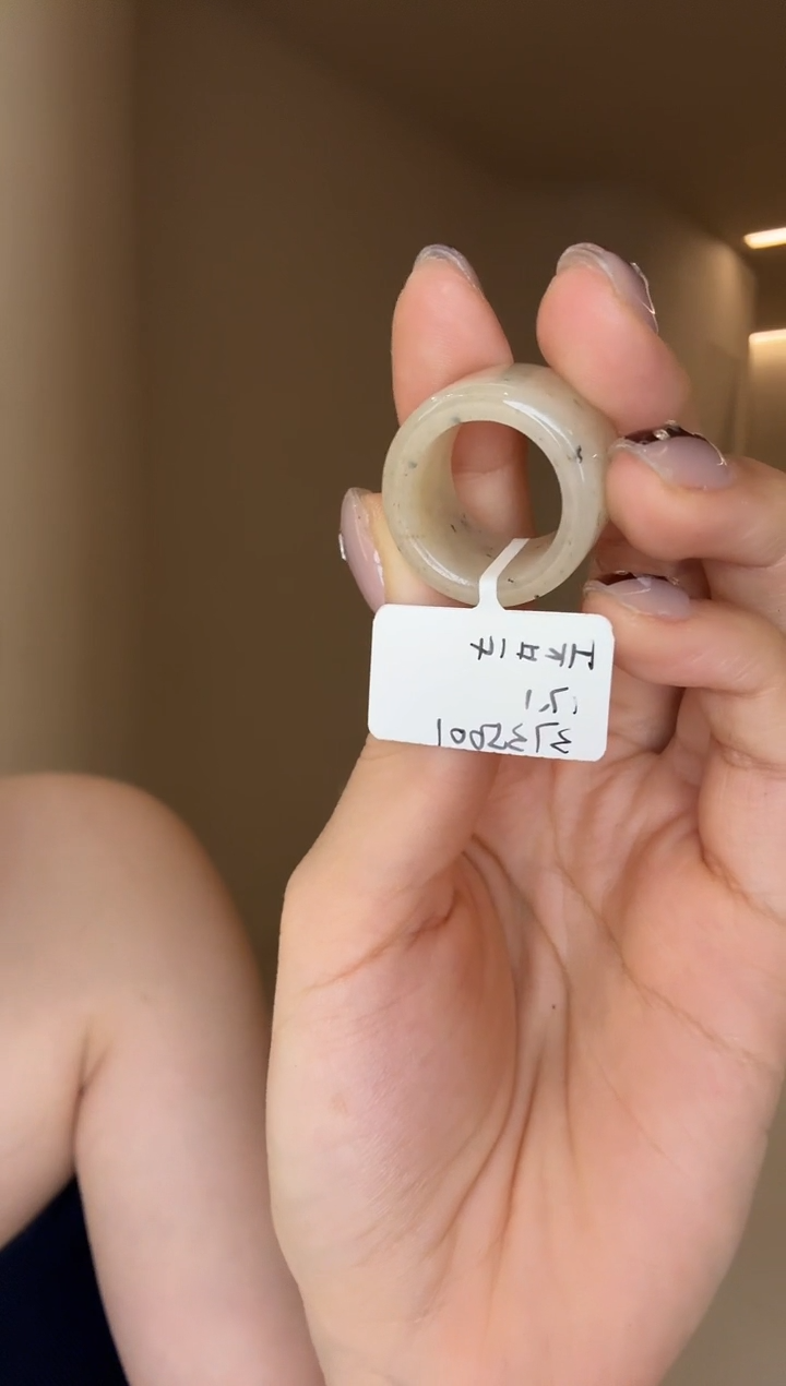 【闪购商品】和田玉戒指未镶嵌14码桂花糖