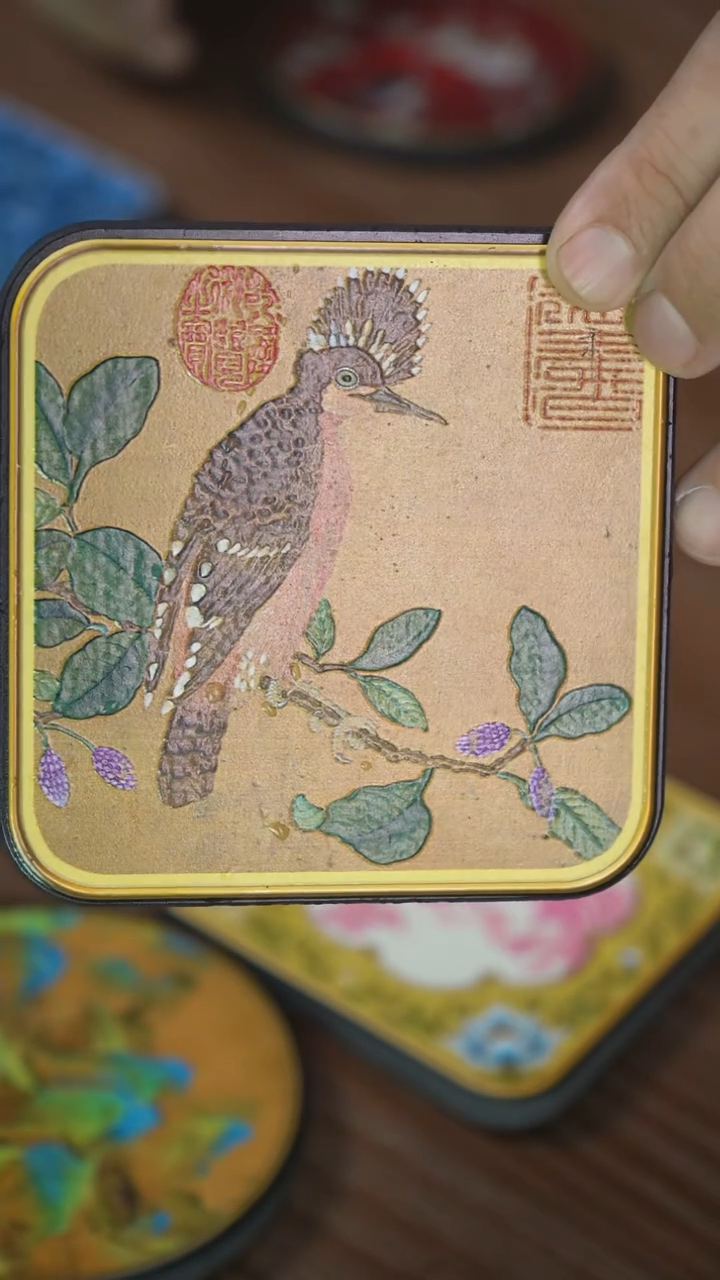 壹藏贰宝戴胜杯垫一片