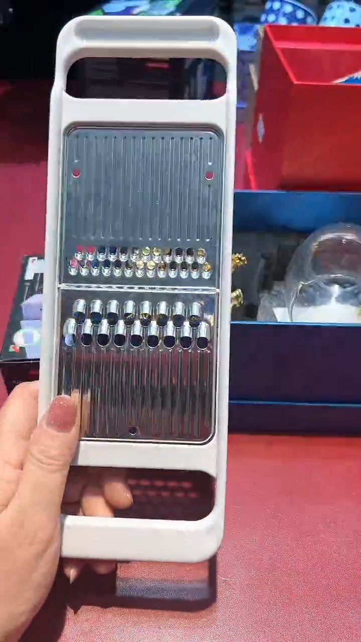 【闪购商品】瓷片锅碗瓢盆一件不剩