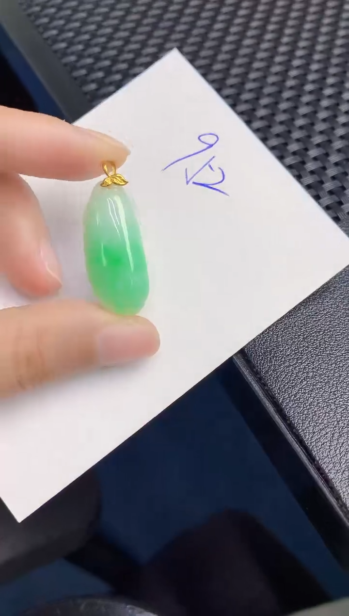 【闪购商品】翡翠颈饰18K金镶嵌000000000
