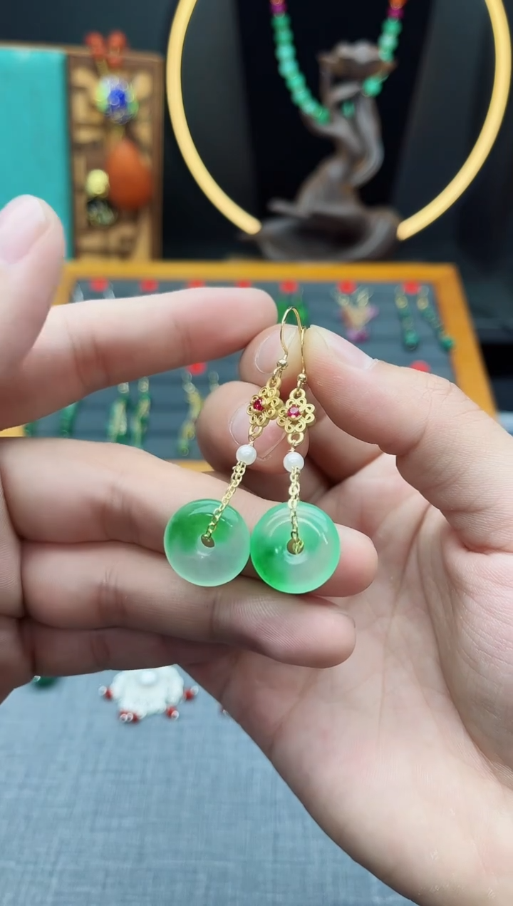 【闪购商品】玛瑙/玉髓耳钉银S925镶嵌306000