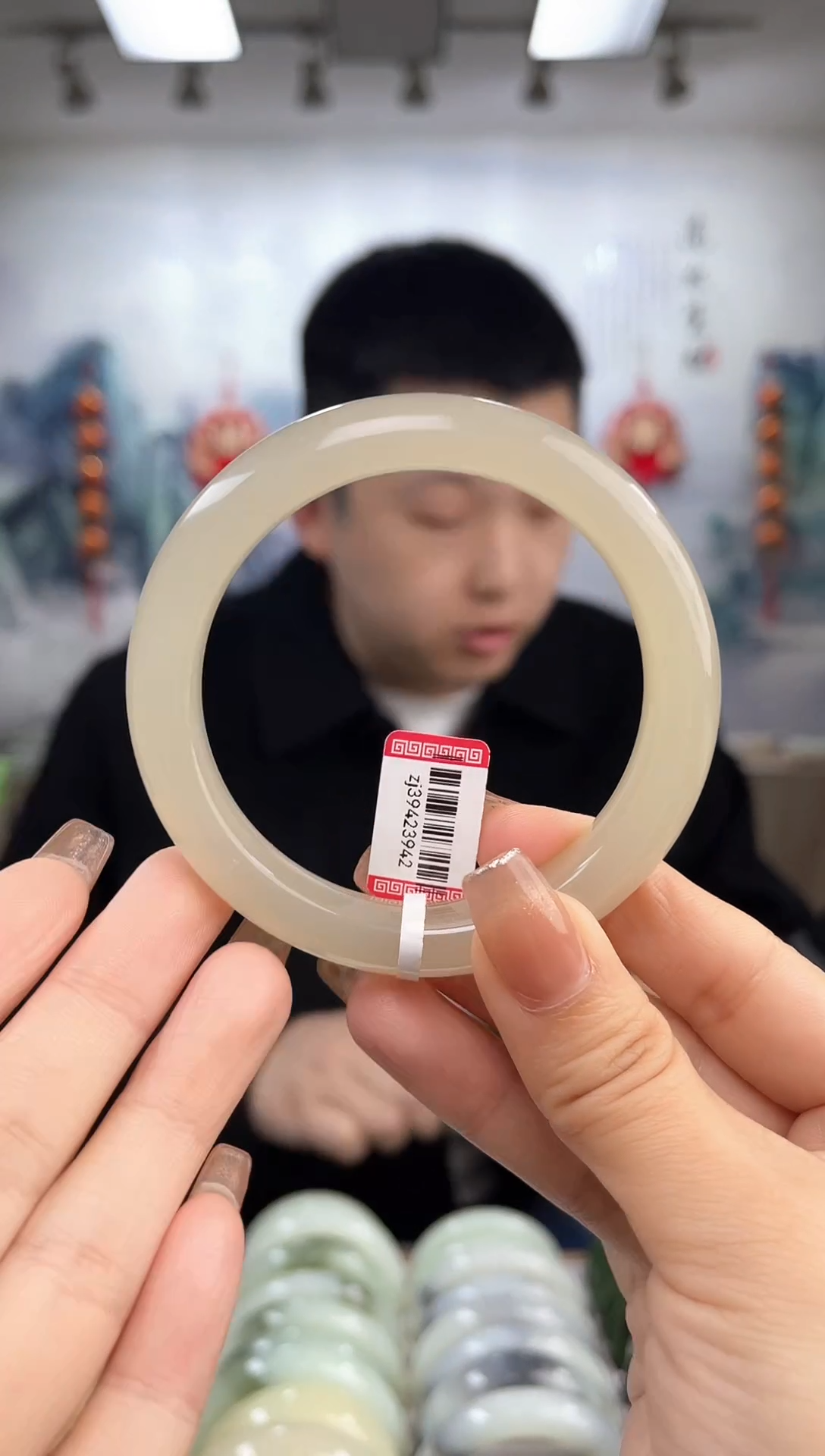 【闪购商品】和田玉手镯未镶嵌58圈口仅一只