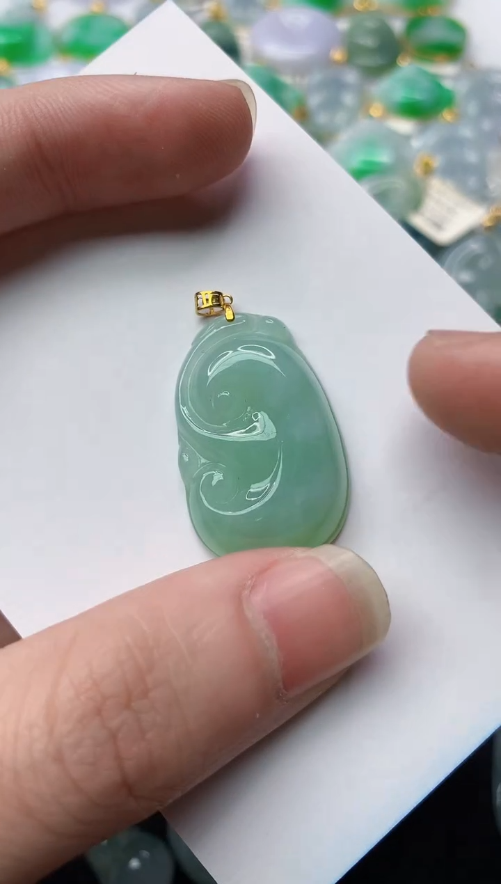 【闪购商品】翡翠颈饰18K金镶嵌23........