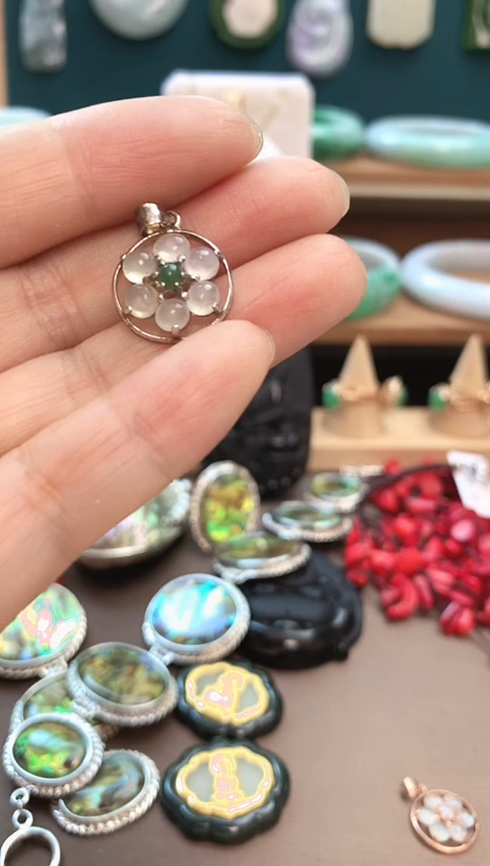 颈饰银S925镶嵌翡翠翡翠吊坠