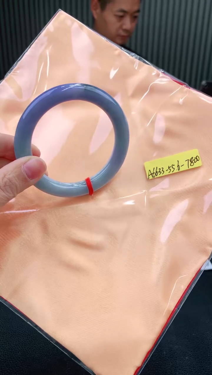 未镶嵌手镯翡翠111