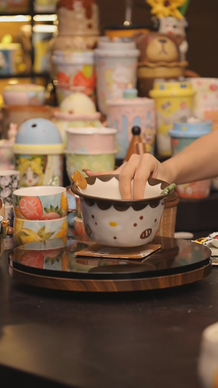 景德镇釉下彩绘设计师款式陶瓷