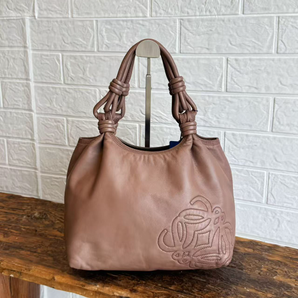 95新 LOEWE/罗意威 奶咖色napa皮托特包