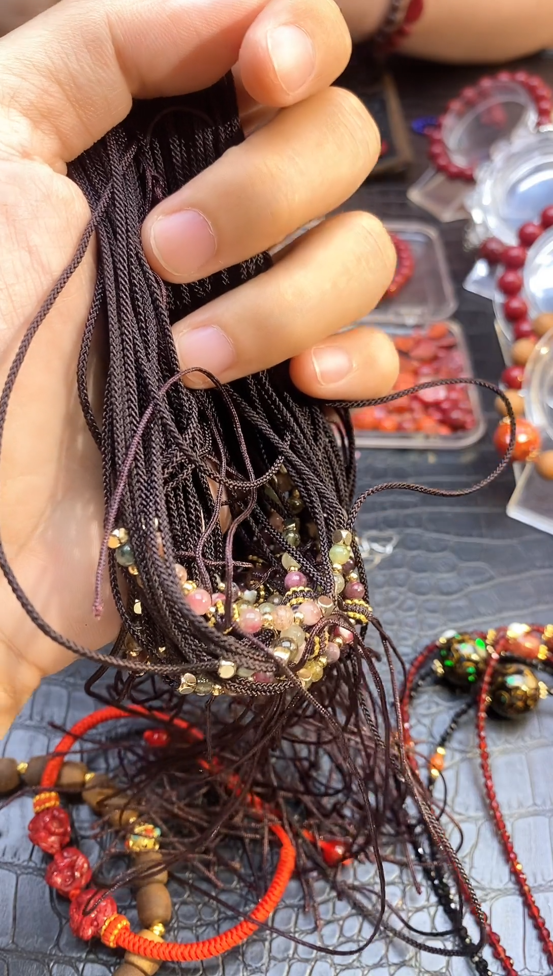 合金颈饰碧玺碧玺项链        