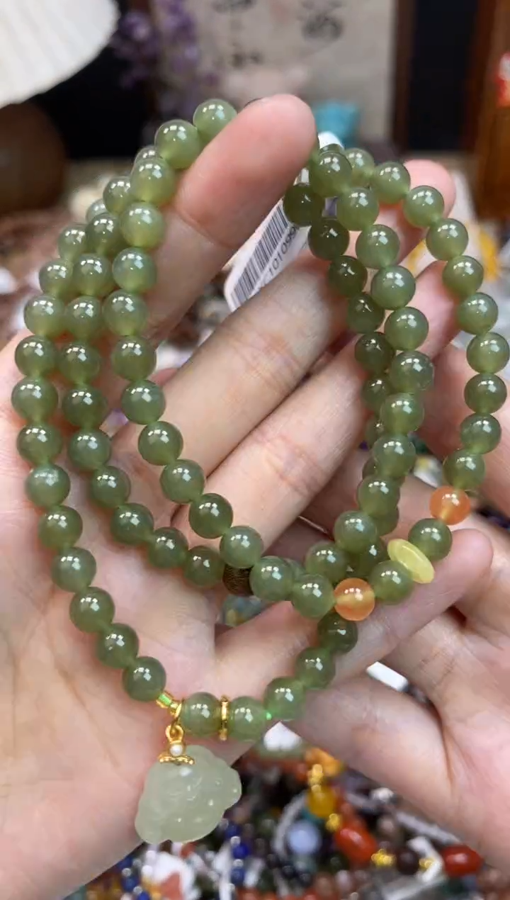 未镶嵌和田玉手饰486