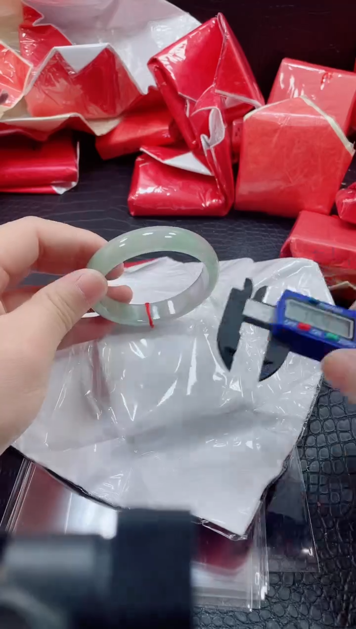 非金属无小哥195号手镯59.9圈口