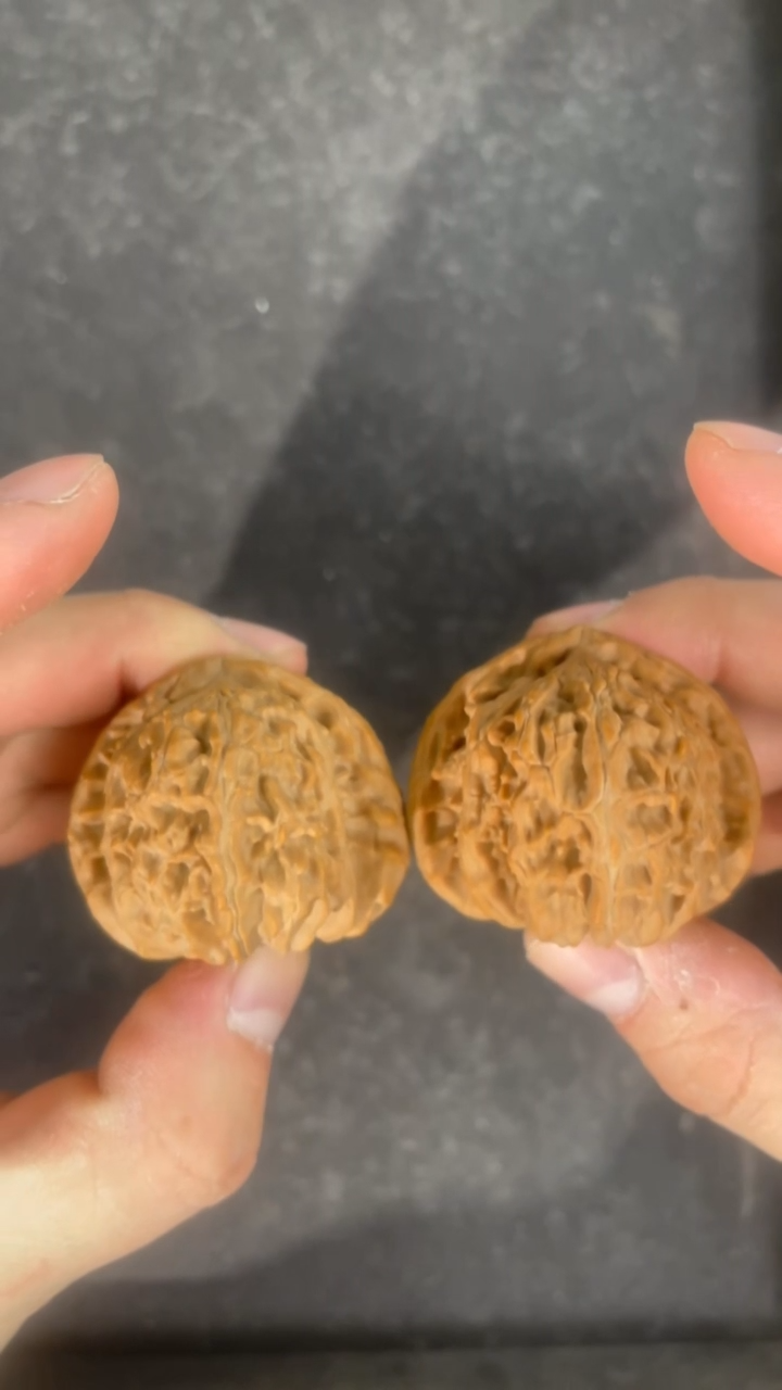 【闪购商品】文玩核桃把件43全品白狮子