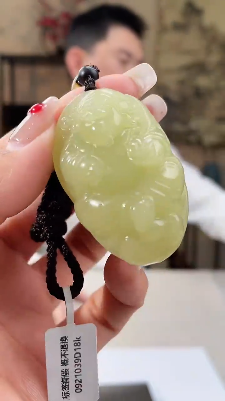 【闪购商品】定制和田玉多样性发货拍一发一