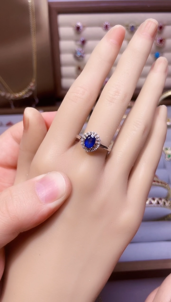 【闪购商品】蓝宝石戒指银S925镶嵌一枚