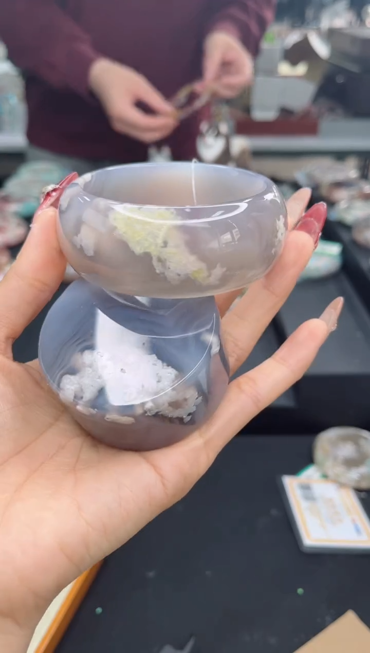 【闪购商品】石英质玉手镯未镶嵌60圈口（赠品镯心）S9558