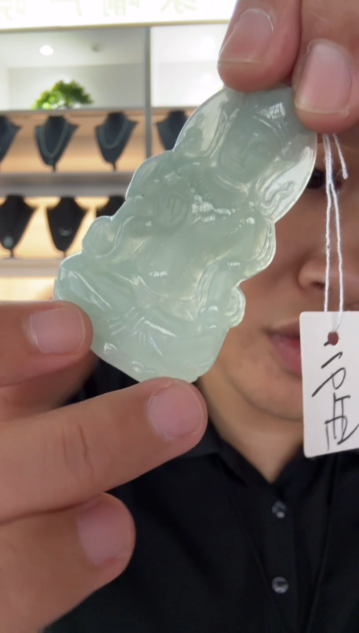 翡翠未镶嵌颈饰天然翡翠A货孤品一件