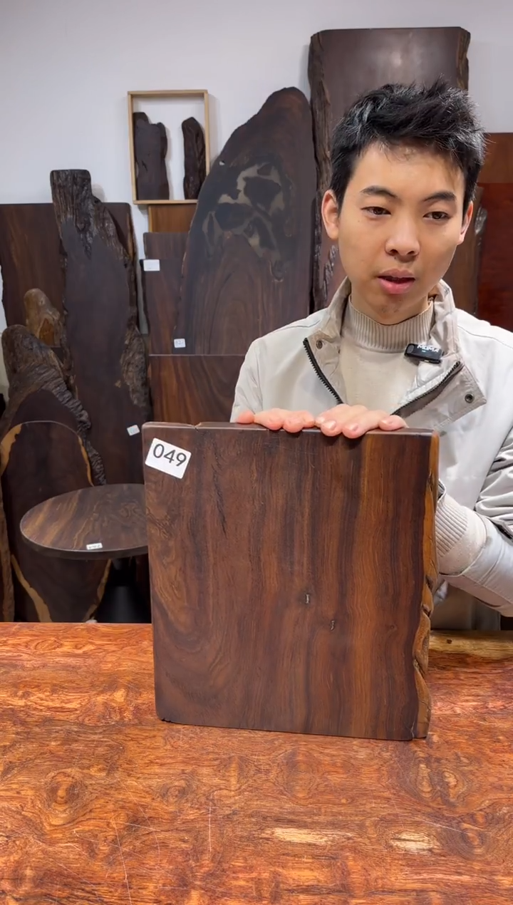 风车木（黑檀木）A**a尺寸35*30*2编号049